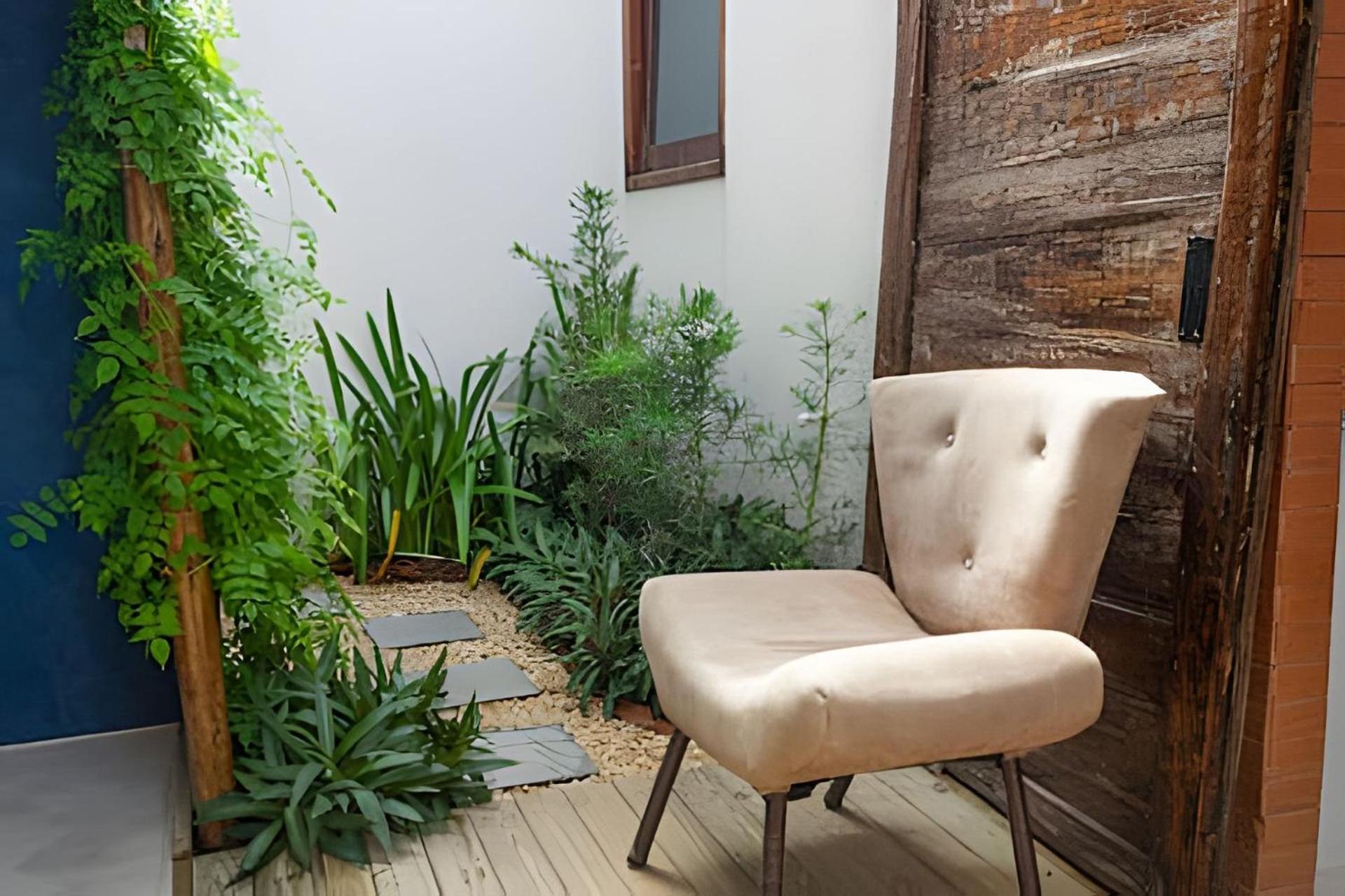 Casa Com 2 Quartos Em Tranquilo, Com Cama King, Ar-condicionado, Wi-fi Rapido, Cozinha Equipada E Garagem Privativa *